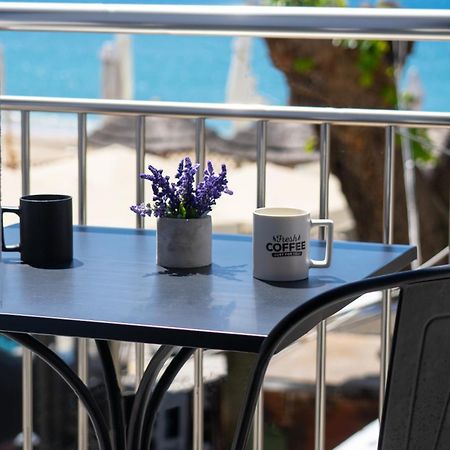 Parilion Suites Потос Экстерьер фото