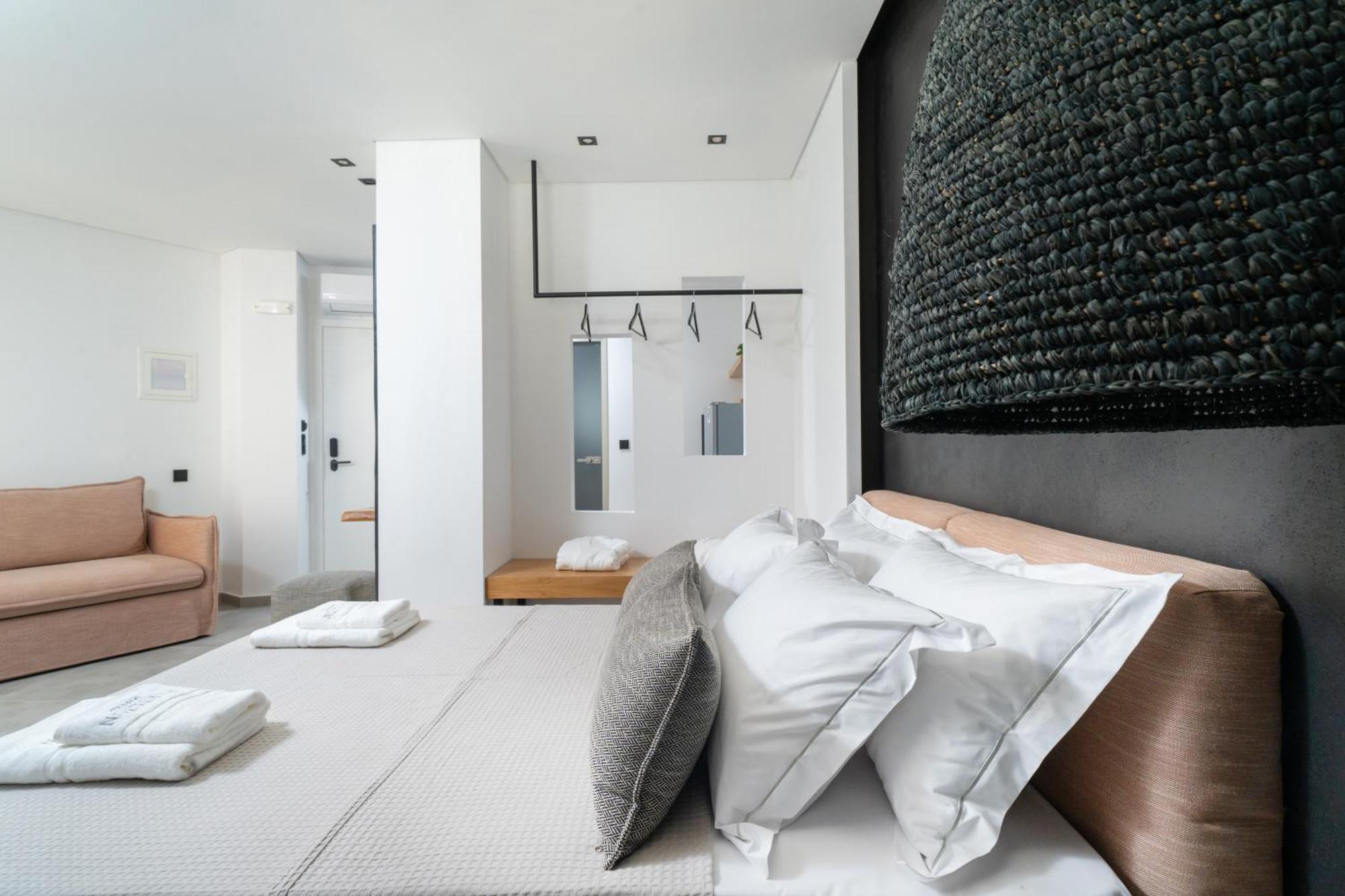 Parilion Suites Потос Экстерьер фото