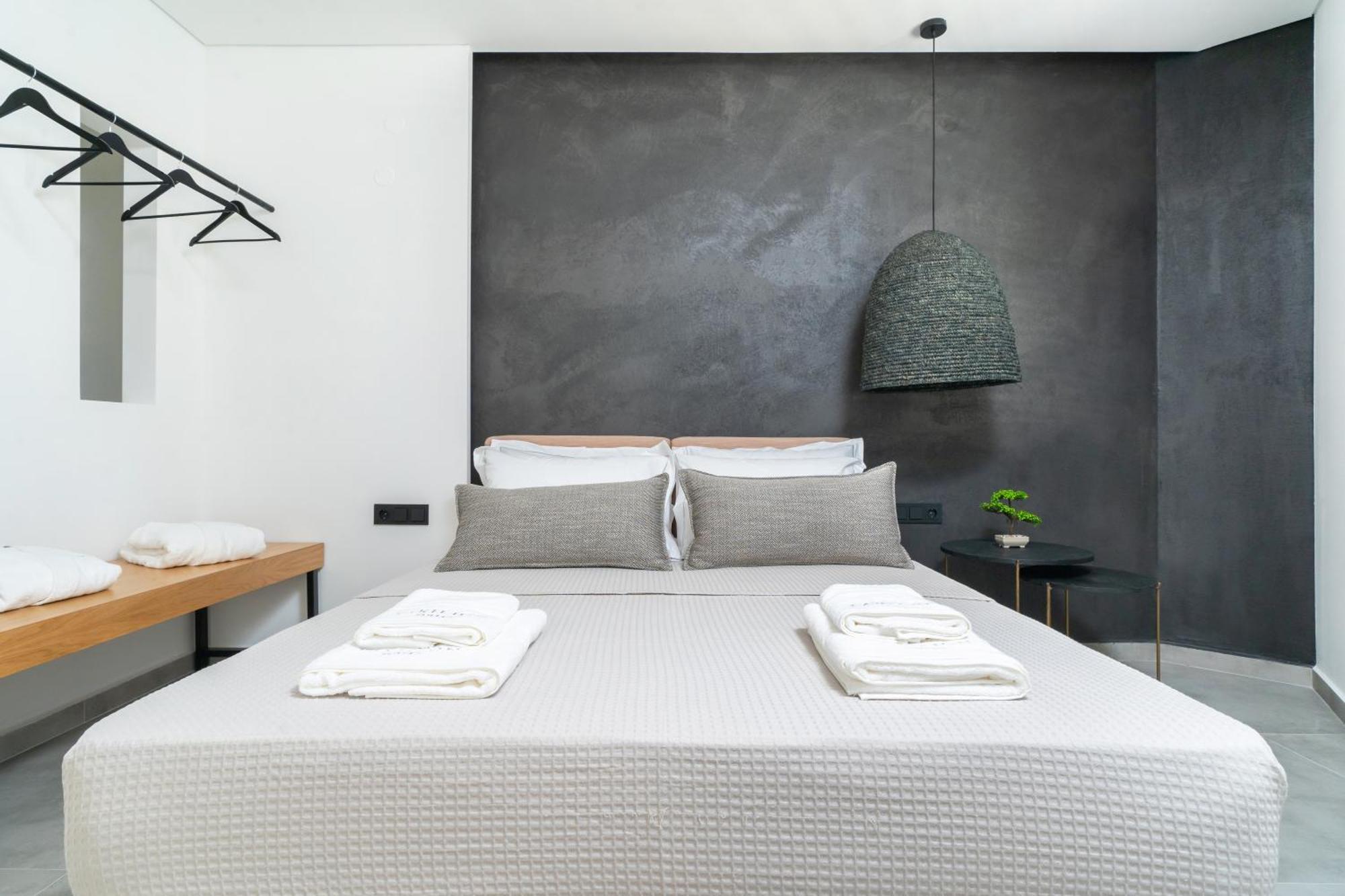 Parilion Suites Потос Экстерьер фото